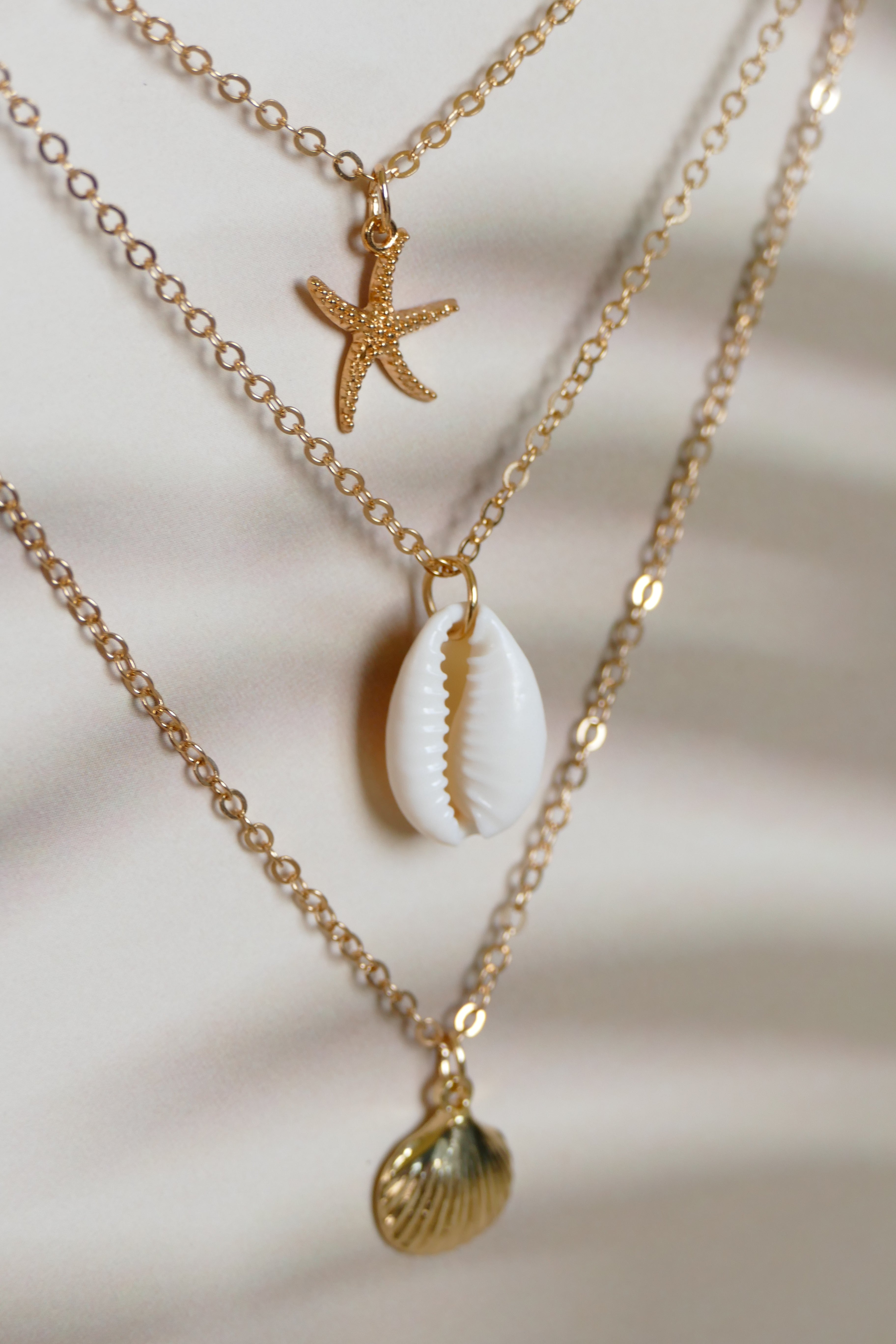 Summer Ocean’s Shell Diffusing Necklace