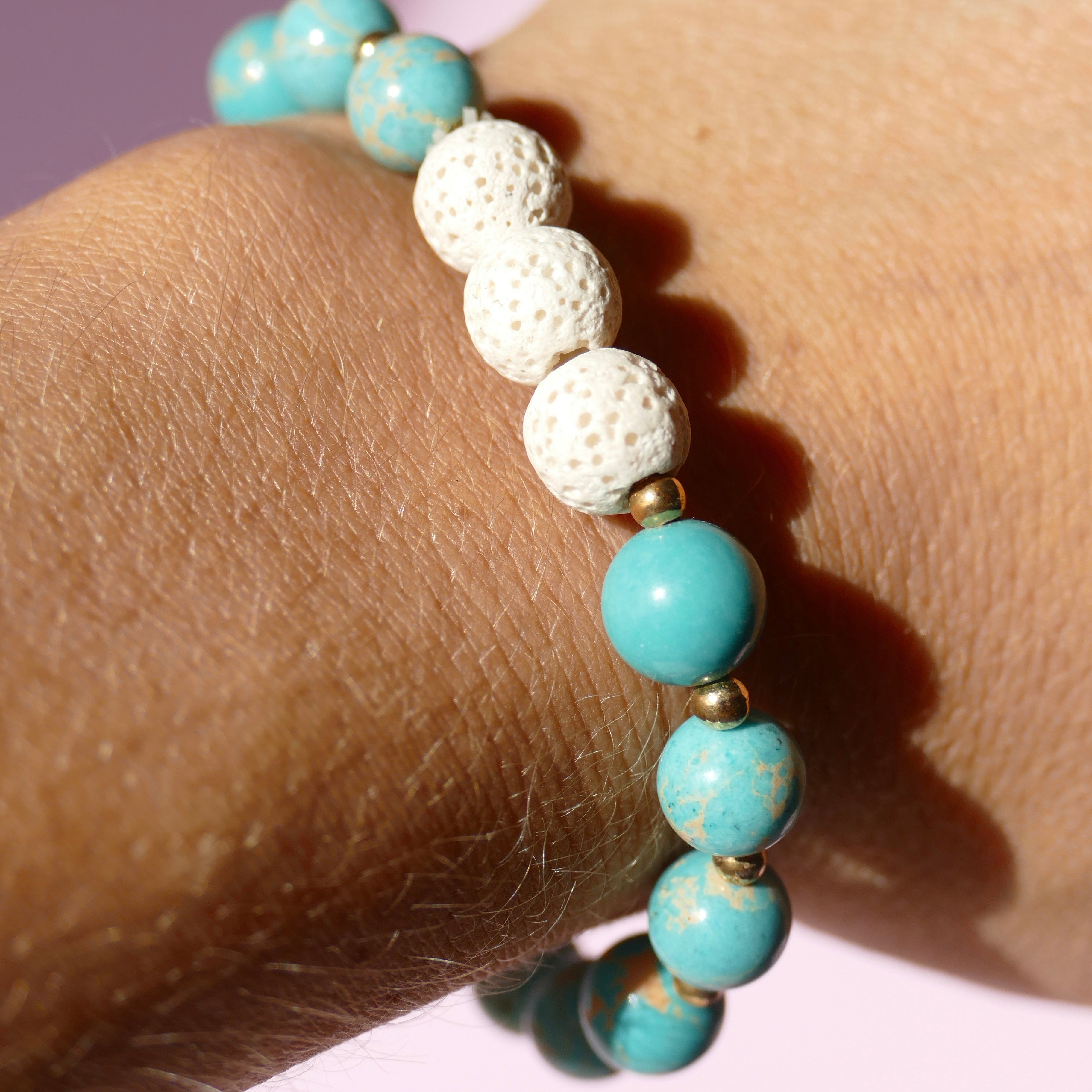 Green Amazonite and white lava diffusing bracelet - Put on Love Designs