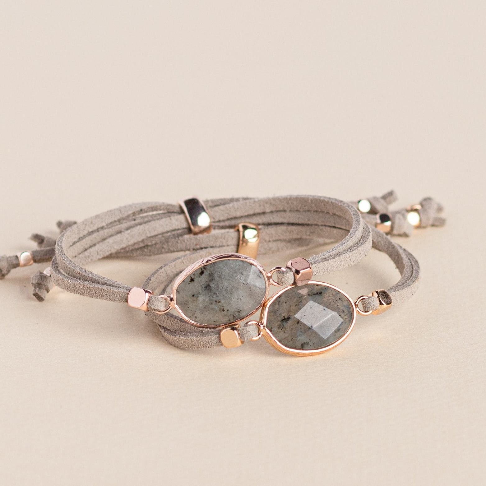 LABRADORITE CRYSTAL DIFFUSING BRACELET - Put on Love Designs