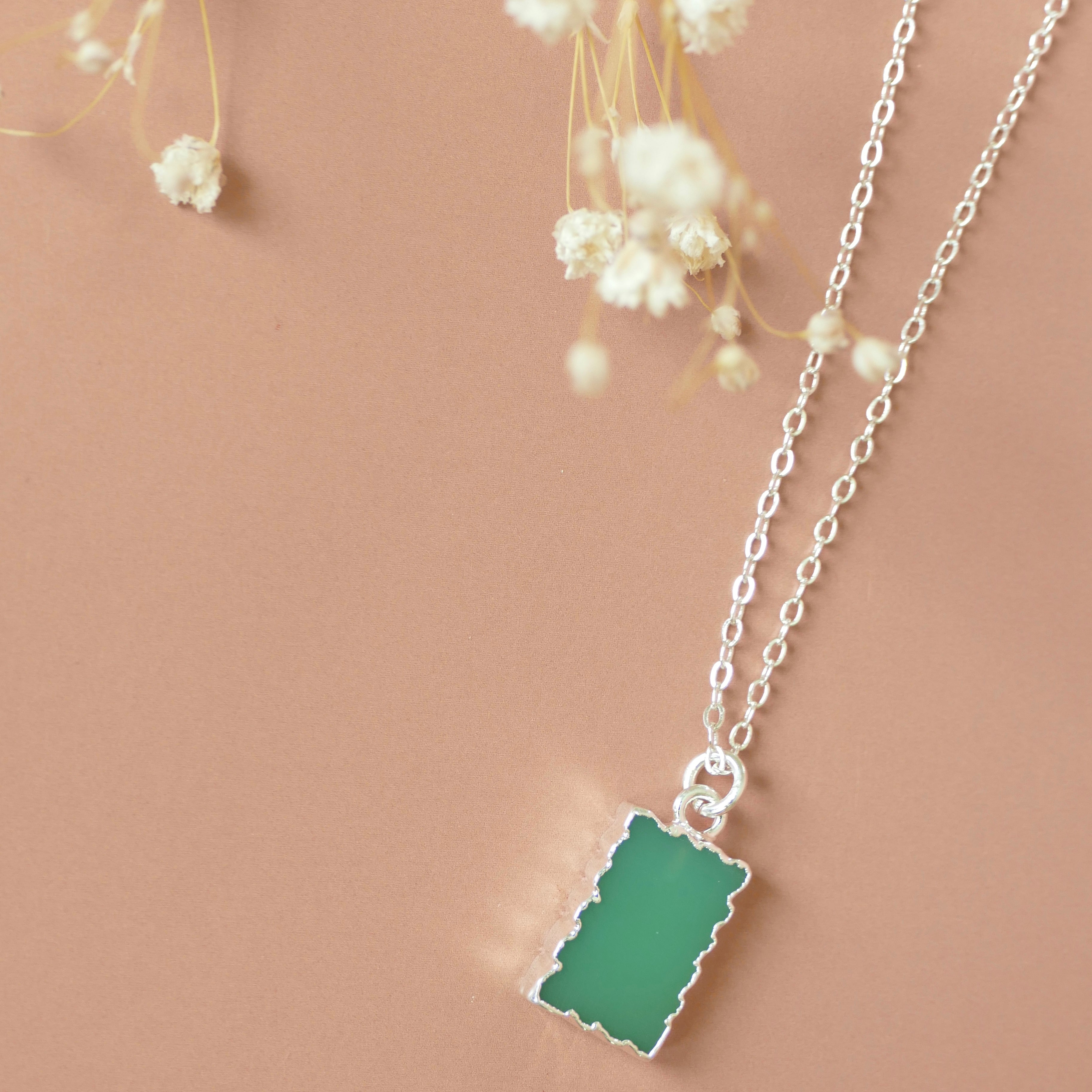 Chrystal Charm Chrysoprase Diffusing Necklace - Put on Love Designs