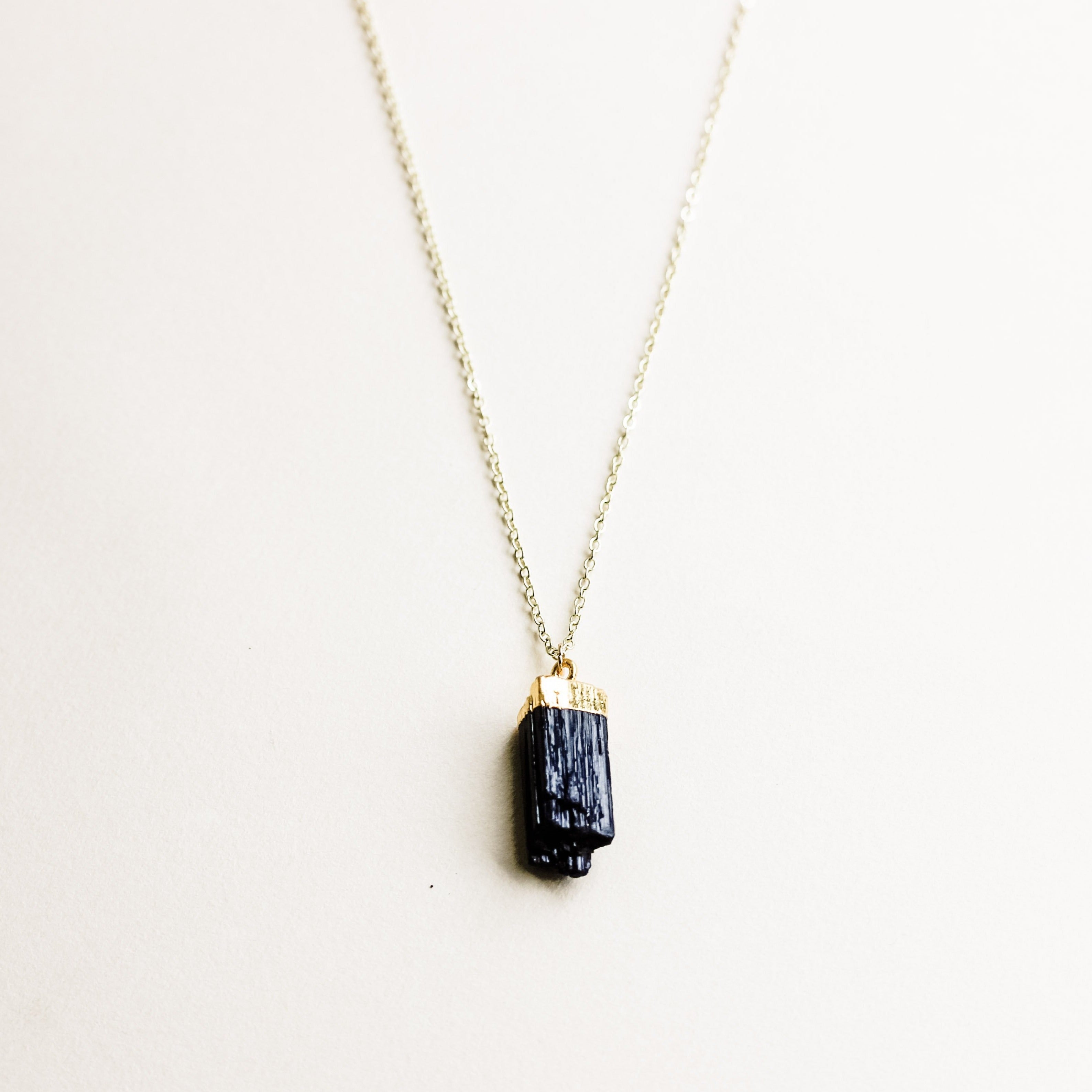Black Tourmaline Diffuser Necklace - Put on Love Designs