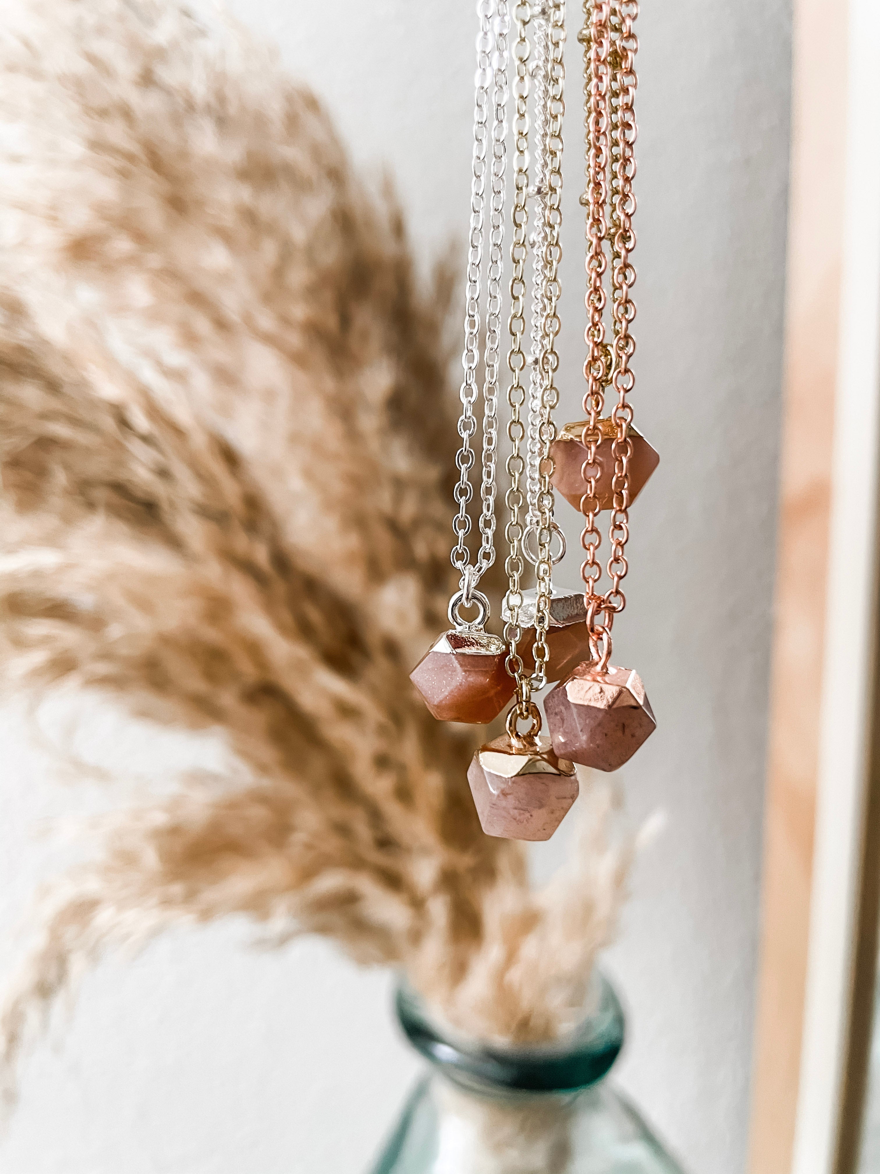 Sunstone Crystal Necklace Diffuser - Put on Love Designs