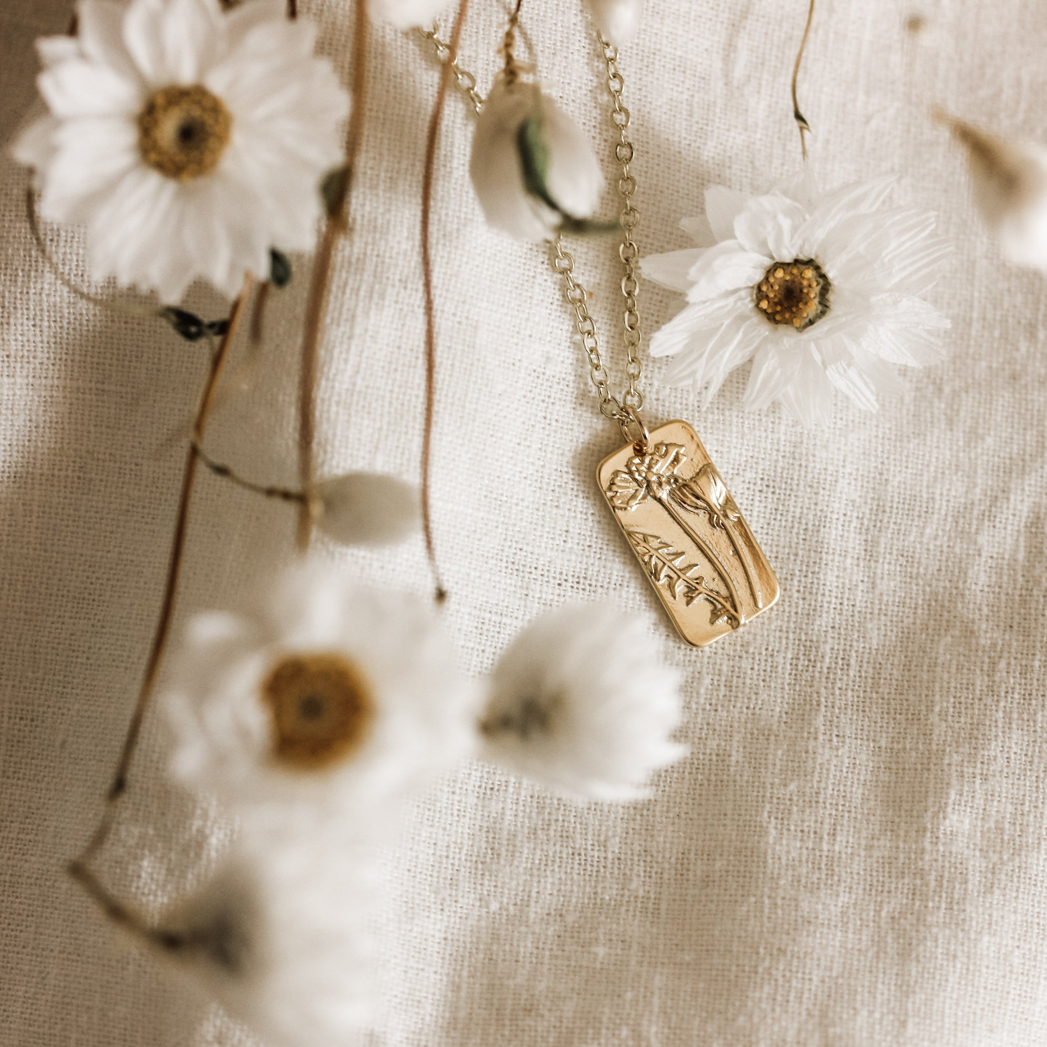 The Bloom Diffusing Necklace - Put on Love Designs